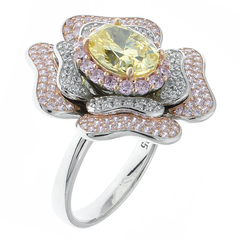 Wonderful Handcrafted Women Flower Ring