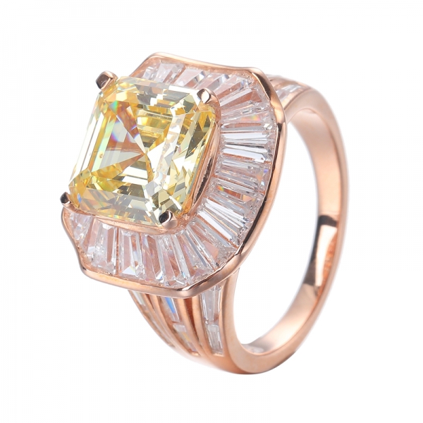  Asscher قطع الذهب الوردي مكعب الزركون الكناري على خاتم الفضة الاسترليني 