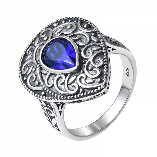 قطع الكمثرى 1 قيراط خلق الحرفيين الأسود الياقوت الأزرق على خاتم الفضة الاسترليني 