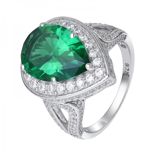 خلق الزمرد الأخضر الروديوم قطع الكمثرى على خاتم الخطوبة الفضة الاسترليني 
