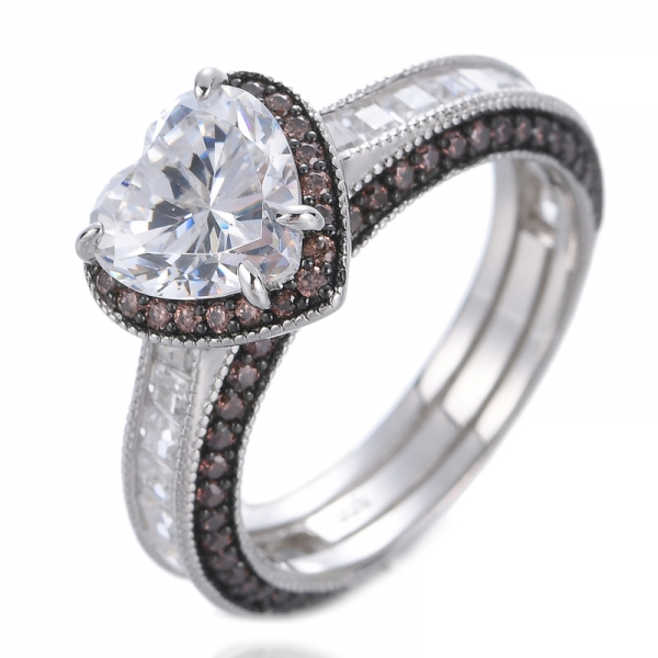 شكل قلب الماس اللون الوردي مكعب زركونيا الروديوم على خاتم الفضة الاسترليني 