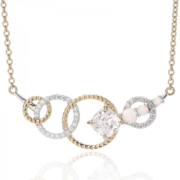 قلادة فضية عيار 925 مرصعة بحجر أوبال دائري وزركون أبيض مكعب الشكل مع طلاء بلونين 